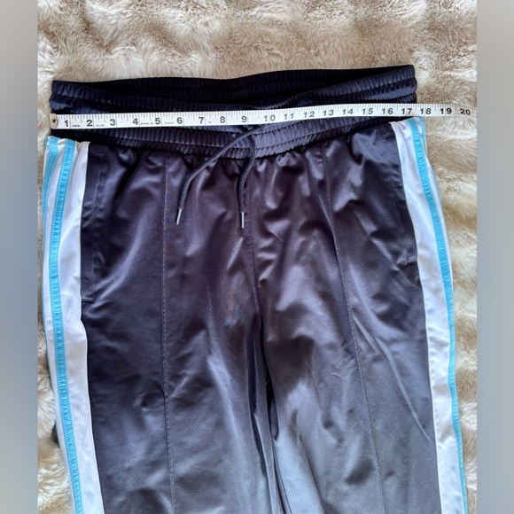 adidas Originals adibreak trousers in black and blue - Picture 6 of 8